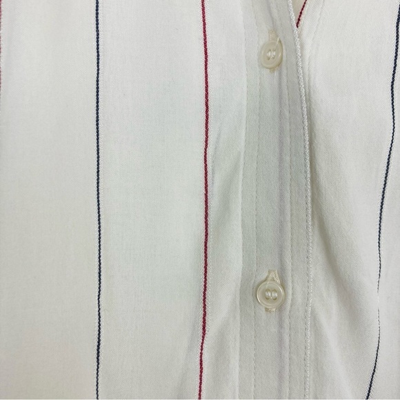 Sacrecoeur striped button front shirt with raglan sleeves and boxy fit. Small - Picture 3 of 8